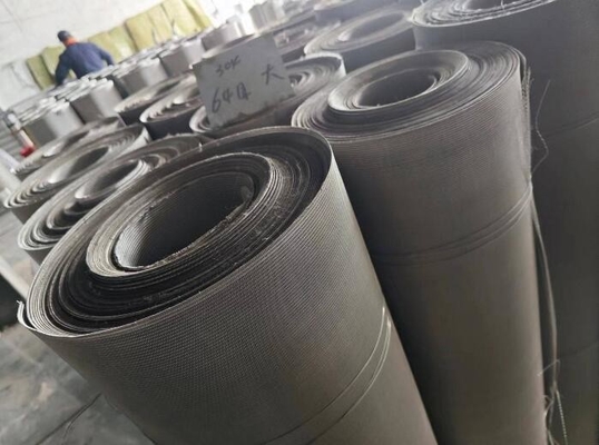 304 Umgekehrte Niederländische Gewebe-Drahtmaschen Maschenzahlen bis 325/2300 0,90X0,71mm bis 0,036X0,024mm