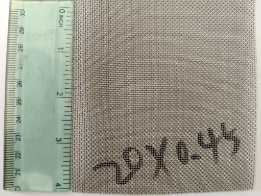 20mesh 0,45mm Draht Edelstahl Leinwandbindung Quadratisches Drahtgewebe Weit überlegene Korrosionsbeständigkeit