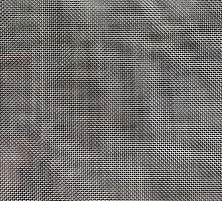 mit einem Durchmesser von mehr als 20 mm