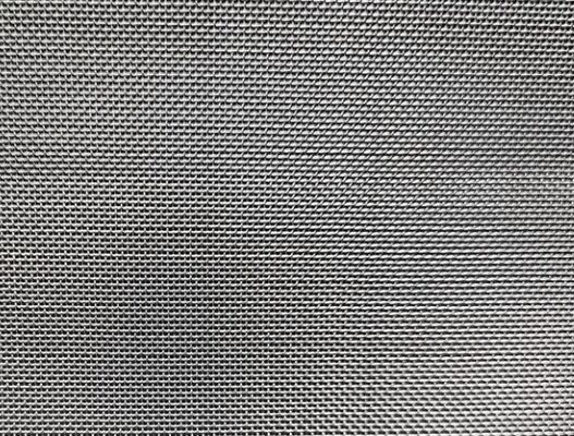 mit einem Durchmesser von mehr als 20 mm