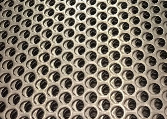 Hd galvanisierte perforierte Länge Metall-Mesh Corrosion Resistances 30m